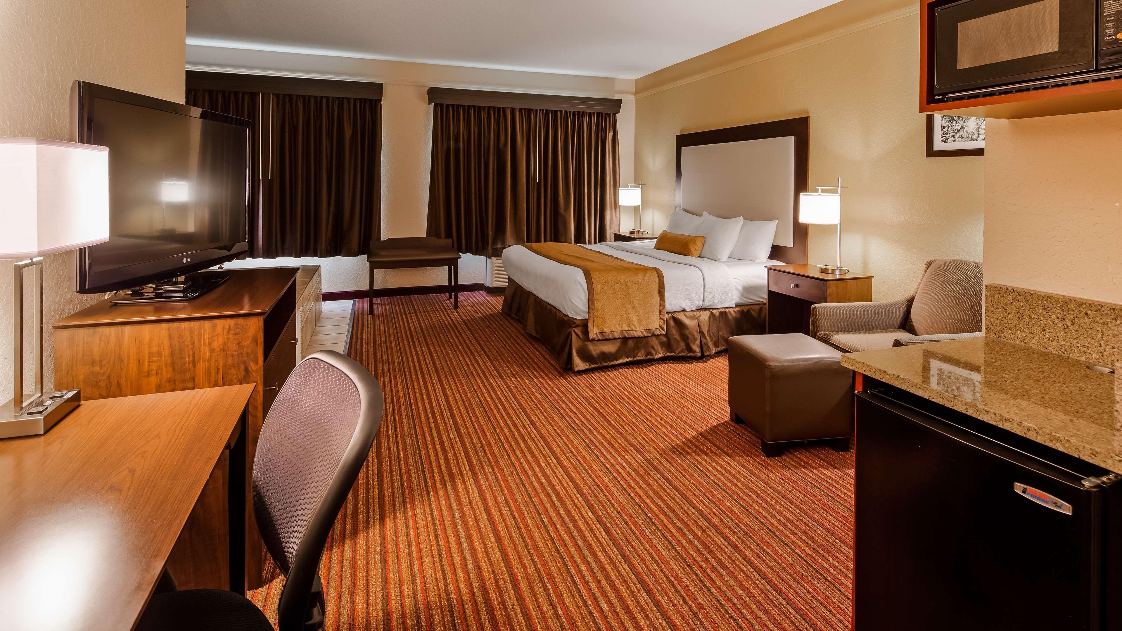 Best Western Plus Strawberry Inn & Suites Knoxville Zewnętrze zdjęcie