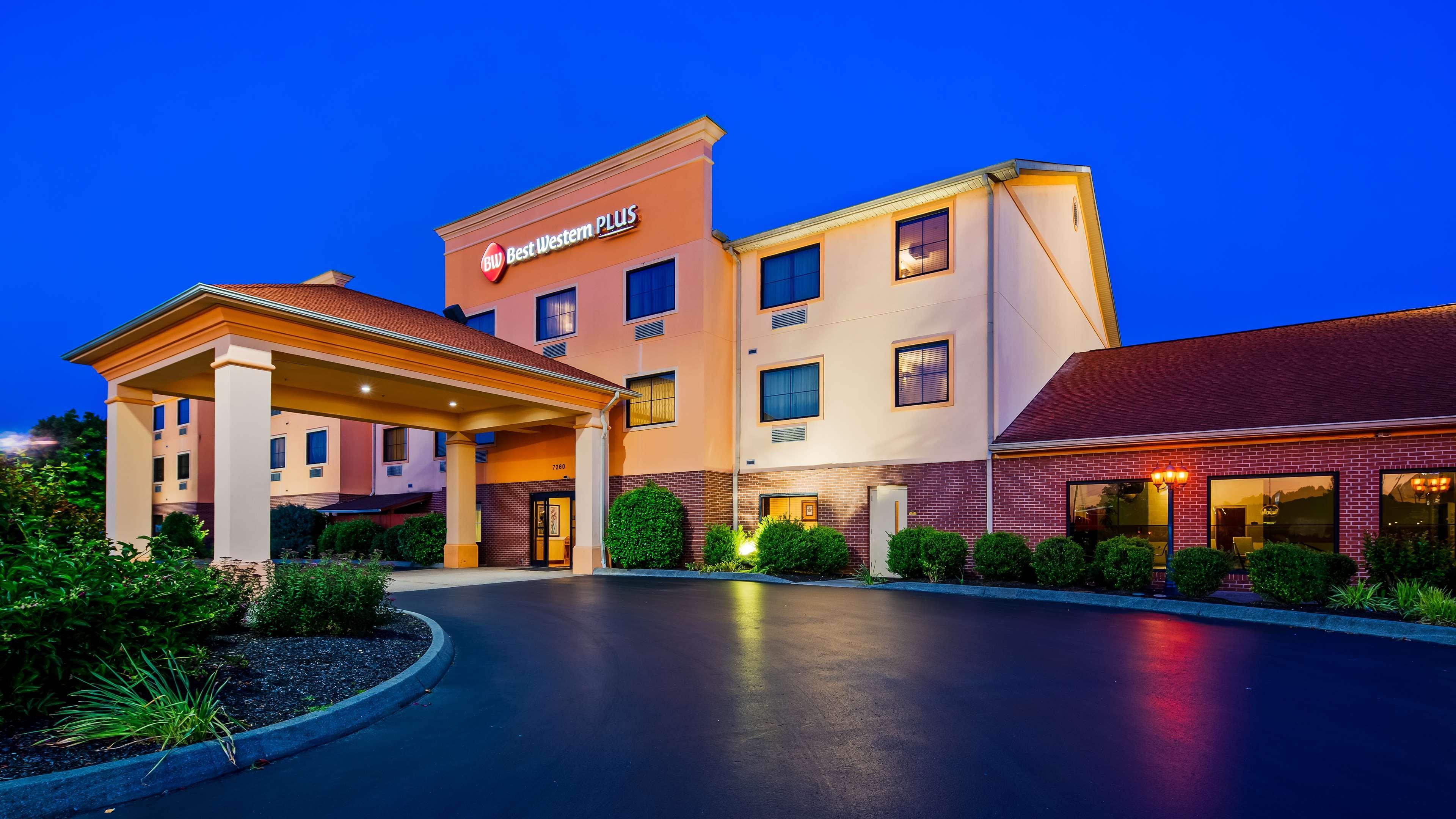 Best Western Plus Strawberry Inn & Suites Knoxville Zewnętrze zdjęcie