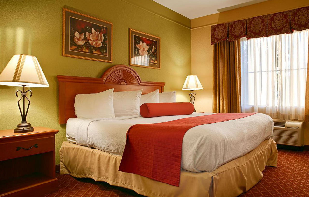 Best Western Plus Strawberry Inn & Suites Knoxville Zewnętrze zdjęcie