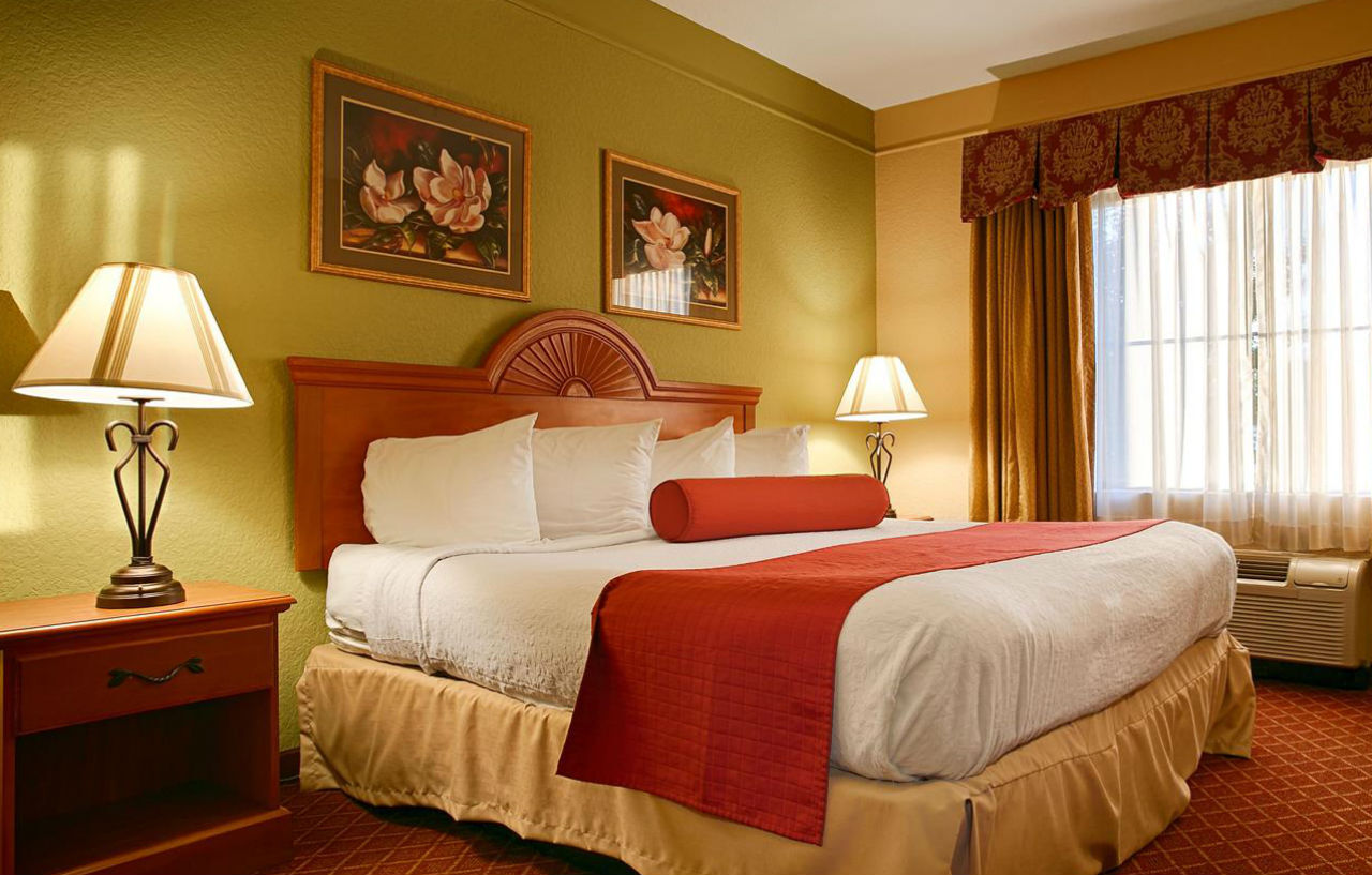 Best Western Plus Strawberry Inn & Suites Knoxville Zewnętrze zdjęcie